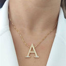 Colar Inicial Cravejada com Zircônias Banhado a Ouro 18K