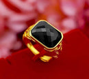 Anel Masculino Sinete com Pedra Preta Banhado a Ouro 18K